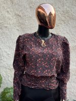 Vintage Style Blouse - Image 3